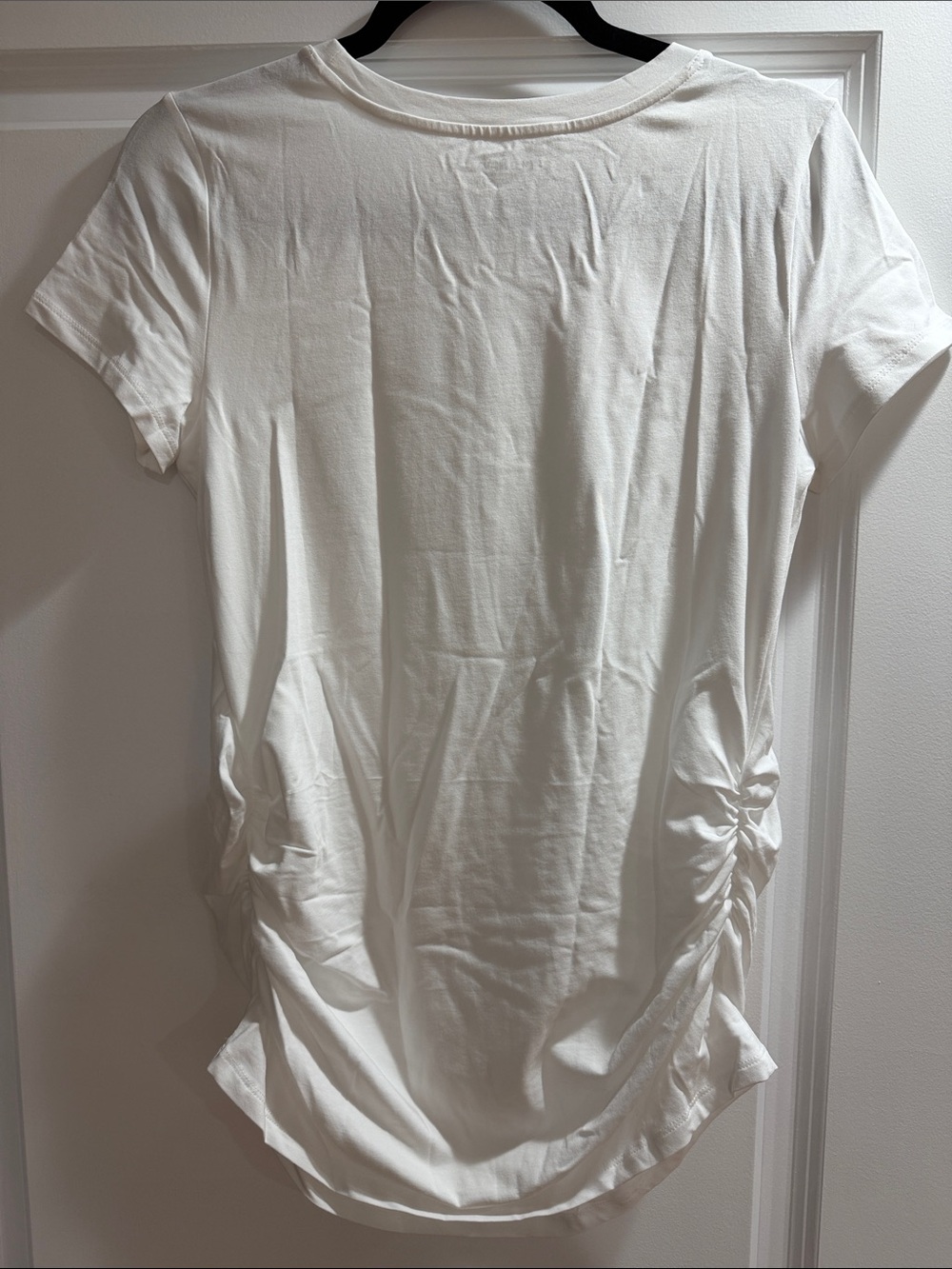 NWT! Old Navy (Size M) Maternity Snug White Crewneck Short Sleeve Women's Tee - Picture 4 of 6
